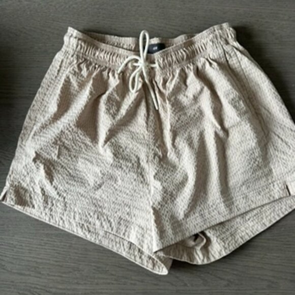 H&M MENS SEERSUCKER SWIM  SHORTS SIZE MED. - Picture 6 of 8